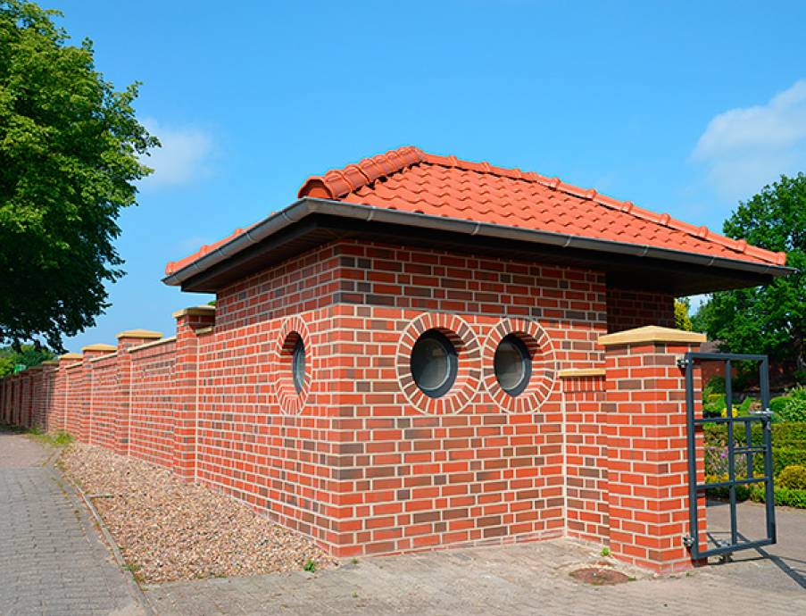 Friedhofsmauer, Holdorf - Bild 1