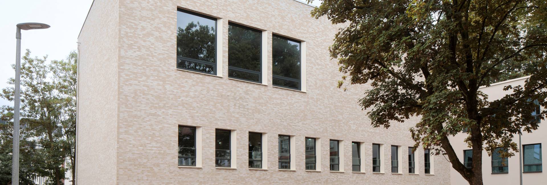 Grundschule Alsterdorfer Str., 22299 Hamburg - Bild 1