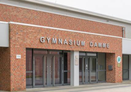 Gymnasium, Damme